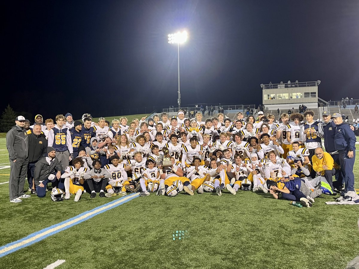Congrats to <a href="/SalineFootball/">Saline Football</a> for winning the SEC Red title with tonight’s win over Skyline. Next up: Lake Orion at Hornet Stadium Friday 10/20. Go Hornets!