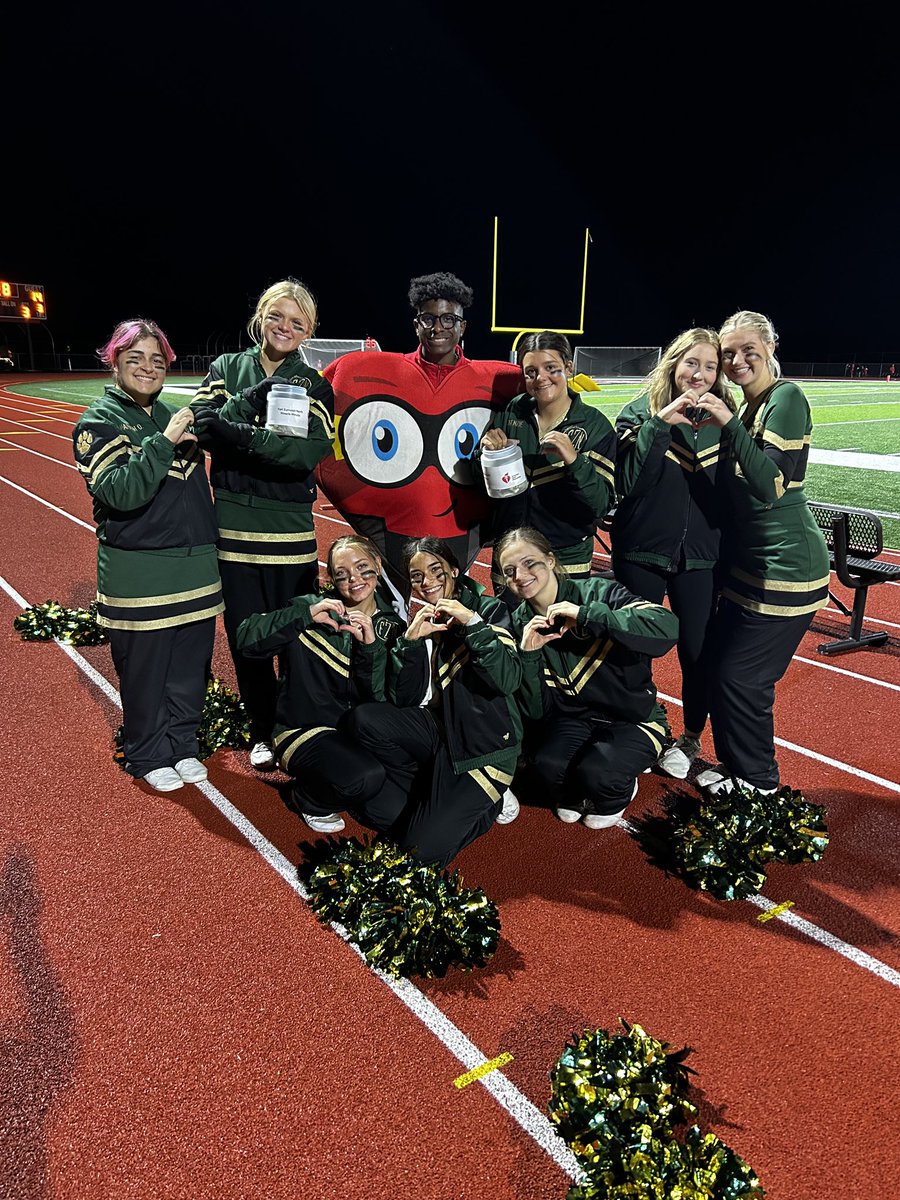 FZN Cheer sends a big thank you out to all the Panther fans that donated to the American Heart Association at tonight‘s football game against South!