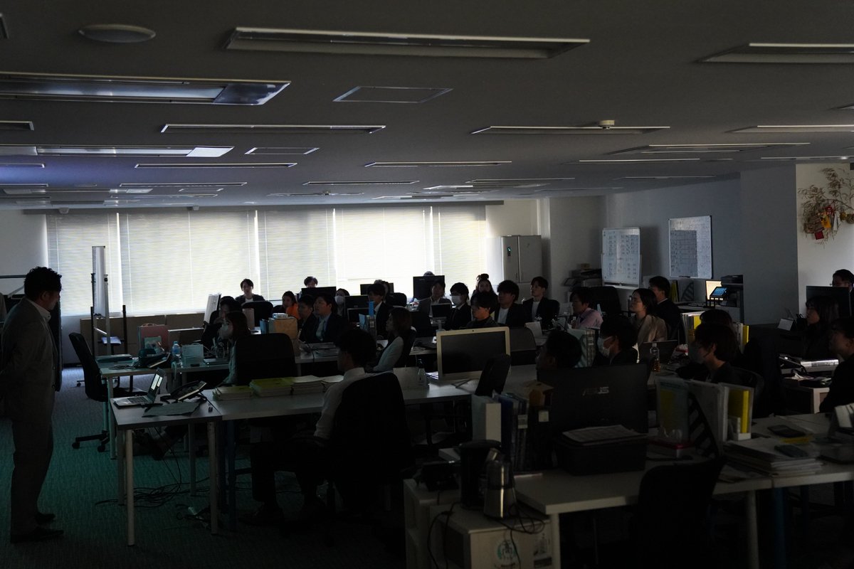 COFFISOofficial's tweet photo. 2023/10/13 (金)

株式会社COFFISO(@COFFISOofficial)
ミライズ株式会社(@saiyo_mirais)

社員総会と上半期結果報告を合同で行いました‼
関西ではCOFFISO、関東ではミライズ、お互い #高チャレ と #高チャレTV を通して今の高卒採用をより良くしていきますのでこれからもご指導よろしくお願いします🙏 https://t.co/ZxoxVclsUt