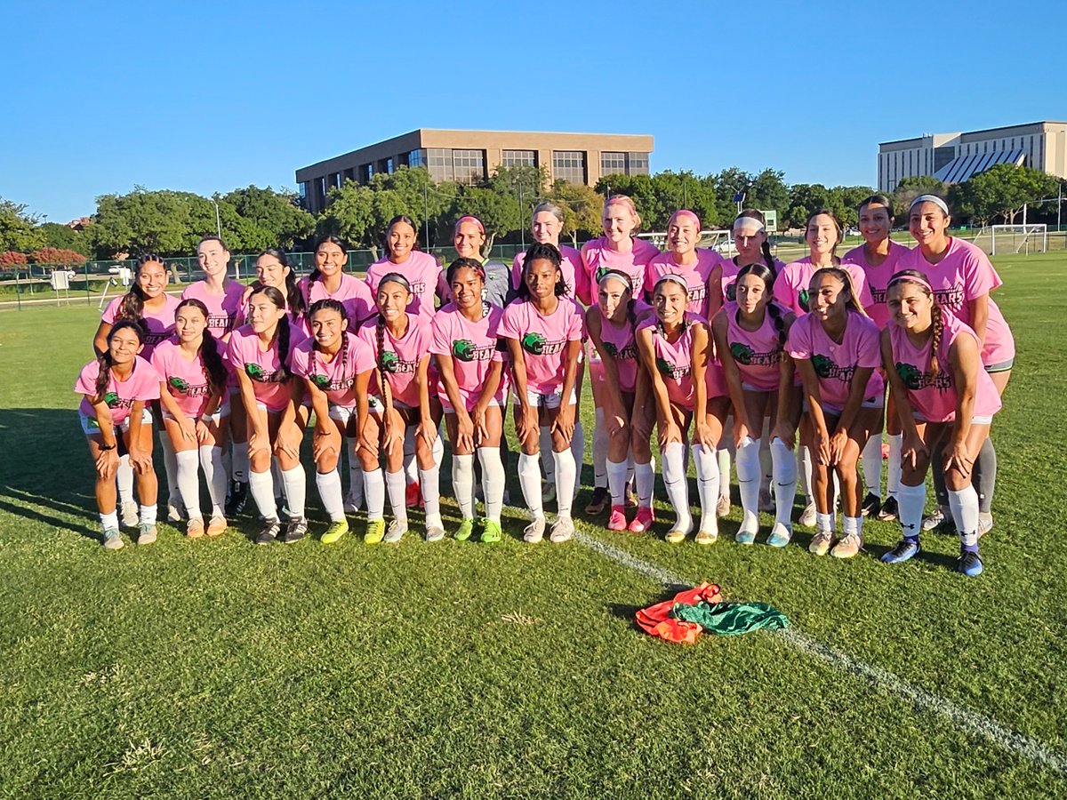 The <a href="/NJCAA_Soccer/">NJCAA Soccer</a> D3 top 3 match-up lived up to expectations! The #LadyBears clinched their 7th straight conference title with a win over DC-Richland. A pk in the last 5mins from <a href="/KaleyR83/">Kaley</a> sealed the title!  🐻⚽️💚🩷💫