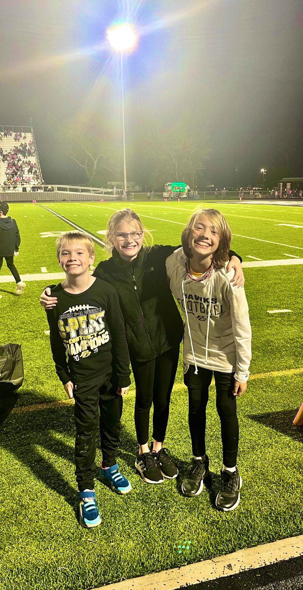 There’s really nothing like Friday Night Lights in Texas. The boys and cousin Piper cheering on @PGHawkFootball, @joshgibson_pg , and @Coach_GibsonPG. #coachingfamily 🏈🏀❤️