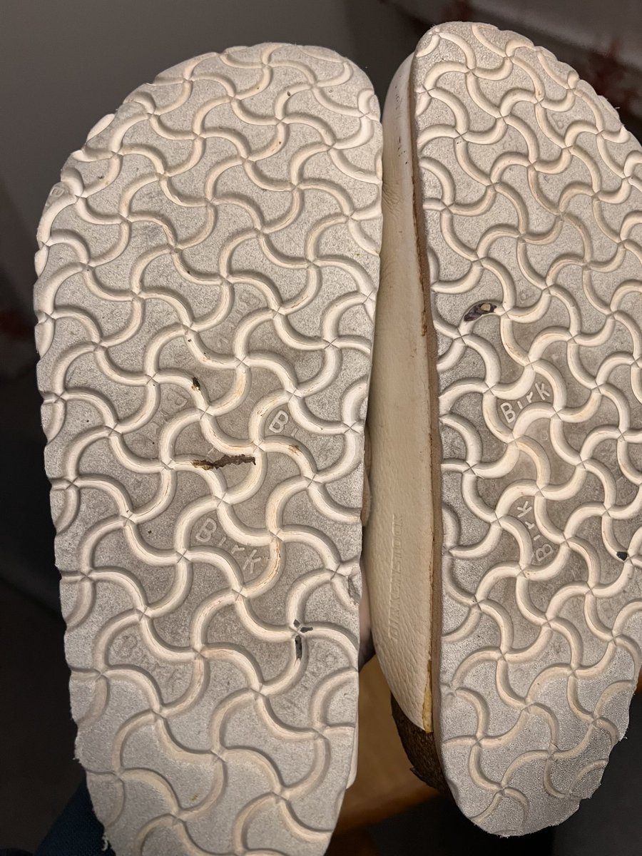 margorj's tweet photo. Kinda gutted they don’t make them or back them like they used to. Barely worn. #birkenstock #shoes #customer #chef #buh https://t.co/PHr1BCcdMb