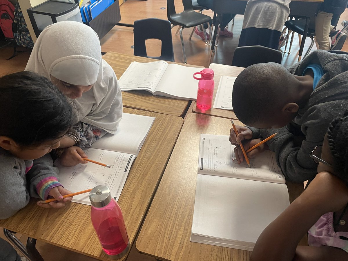 MsGasparm's tweet image. Place value, rounding, and teamwork! Couldn’t have asked for a better week with my #ACEMazing 3rd graders 
🤗🥳🤭 #hustleandheart #RISDWeAreOne @SaDye21 @AutumnUrton @bmccollum3