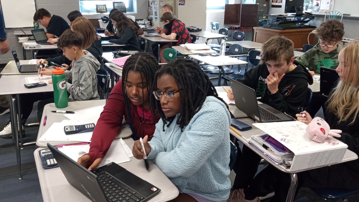 MrsDouglas3isd's tweet photo. Did you know you're supposed to study for math tests? #Team7_2 students do and their hard work paid off! They did AWESOME on the unit test! Choice boards, one pagers, collaboration and AVID notes for the win! @BinghamBears #BearsRising #ISDStrong #ISDMath @AVID4College https://t.co/g63yV5PPp9