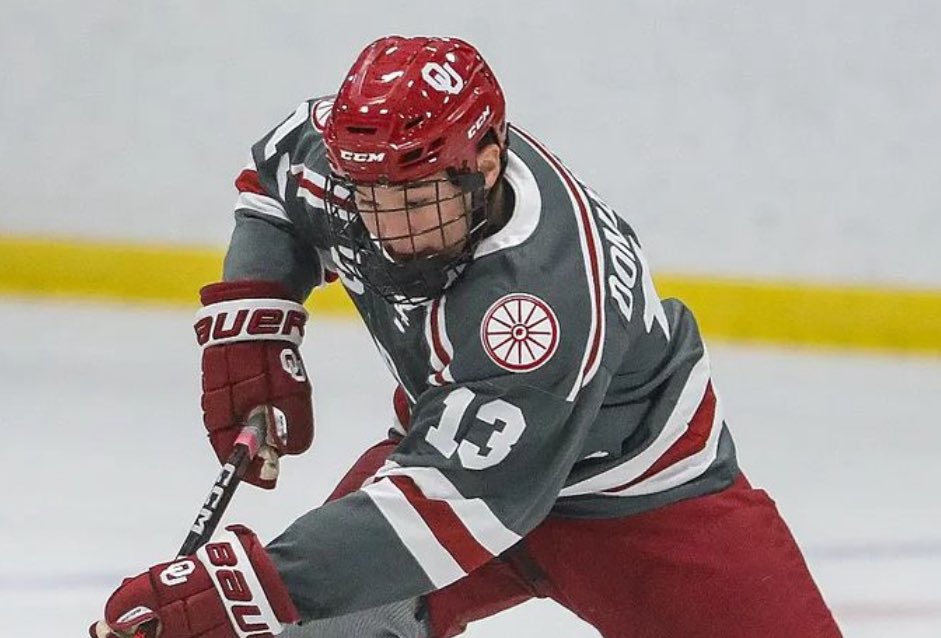SoonerTracker's tweet photo. .@OUHockey just took the ice in brand new Anthracite alternate jerseys…designed by yours truly. https://t.co/lDDU1VNDQJ