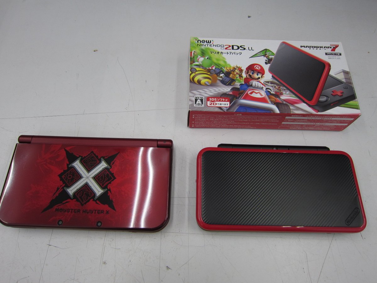 mito_hitachi's tweet photo. #ハードオフ下館店 です!
#マリオカート7 パックの #New2DSLL
#モンスターハンタークロス の #New3DSLL
買取いたしました!
New3DSLLは画面焼けが濃い為保証がない商品となります
#3DS 買取を行っております!デザインモデルなら高価買取も...?
ご来店をお待ちしております!
#ハードオフ https://t.co/Pw7eeRfzDa