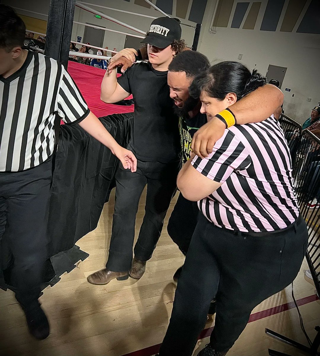 Some have claimed who it wasn’t, but none have figured out who it is, until now.

FULL VIDEO ⬇️
youtu.be/_xccEor2ZnM?si…

#MLW #WWE #AEW #AllEliteWrestling #NJPW #AAA #CMLL #NXT #ImpactWrestling #ROH #RingOfHonor #GCW #PWG #NWA #WWERAW         #WWESMACKDOWN #SLOWMOTION