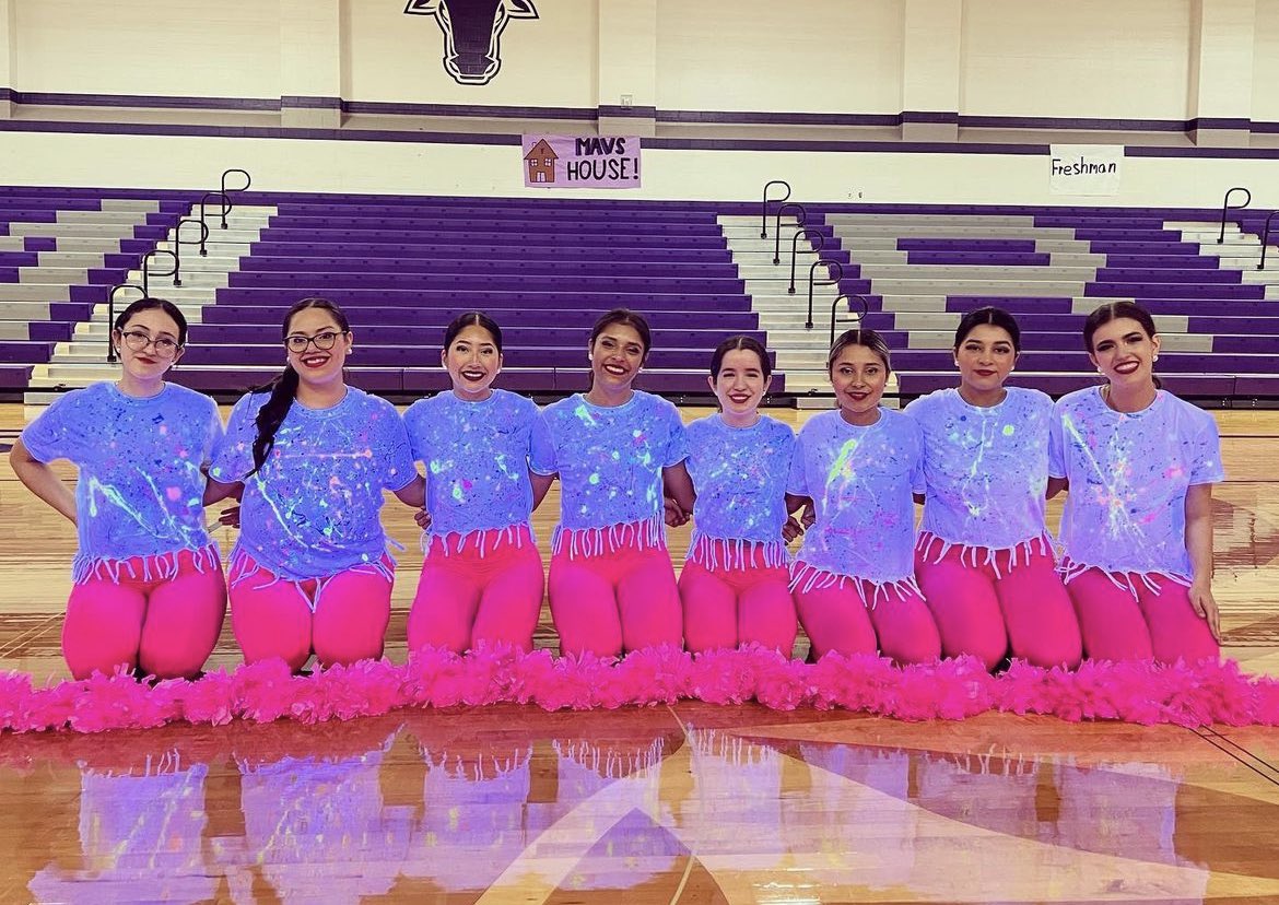 Blacklight Pep Rally! 💚