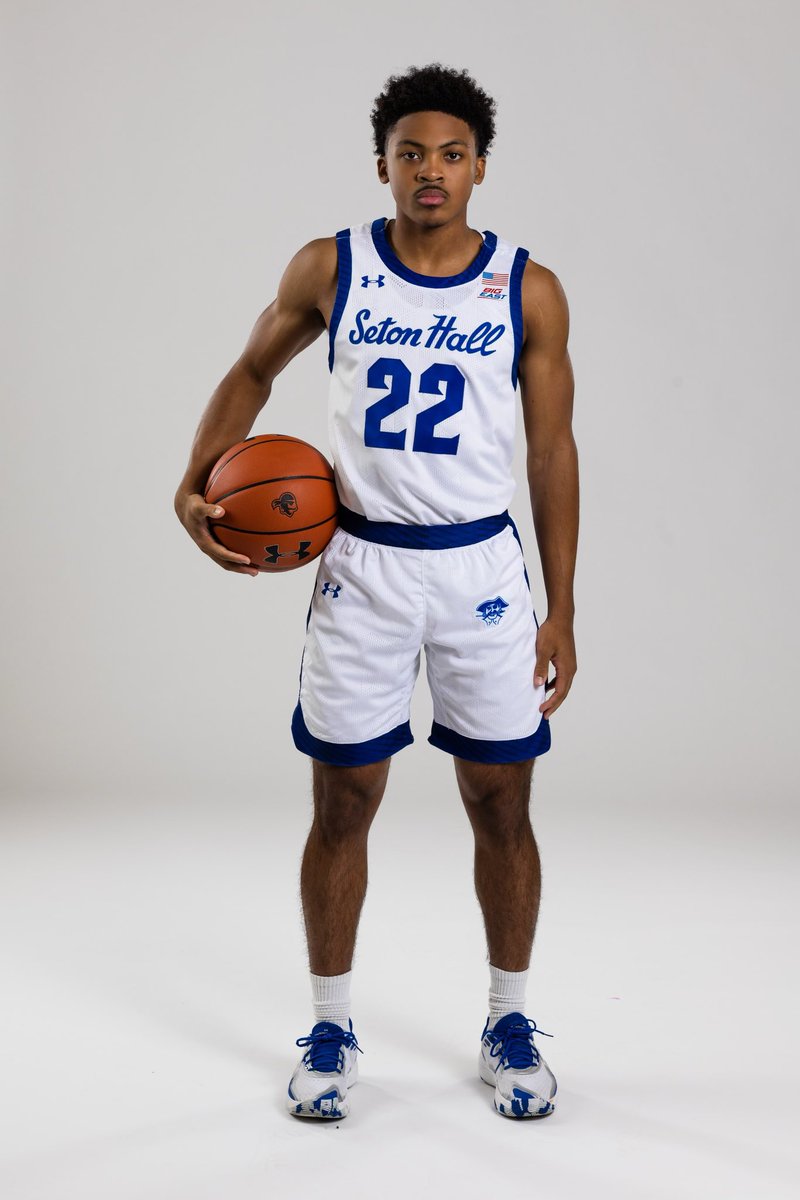 malachi_brown11's tweet image. #DoubleDUECE #HallIn 🏴‍☠️💙🤍