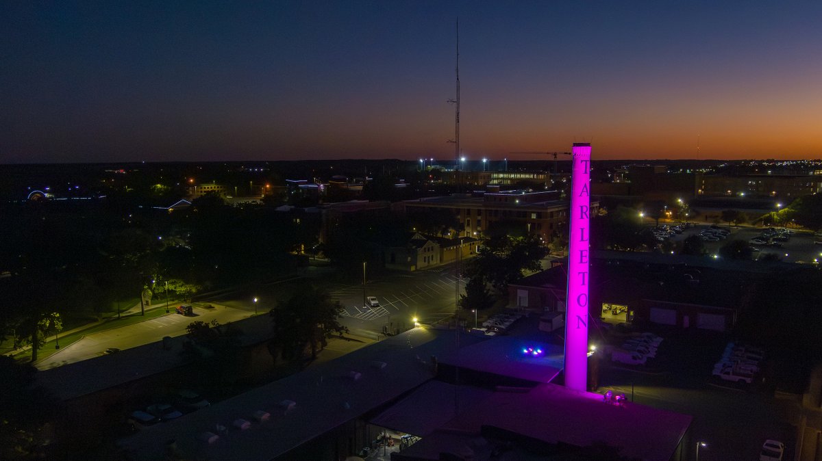 TarletonState's tweet image. The Smokestack and buildings around campus are lit in pink, green, and teal as we join the @LightUpMBC global campaign to shine a light on Metastatic Breast Cancer.

 #LightUpMBC #TarletonState