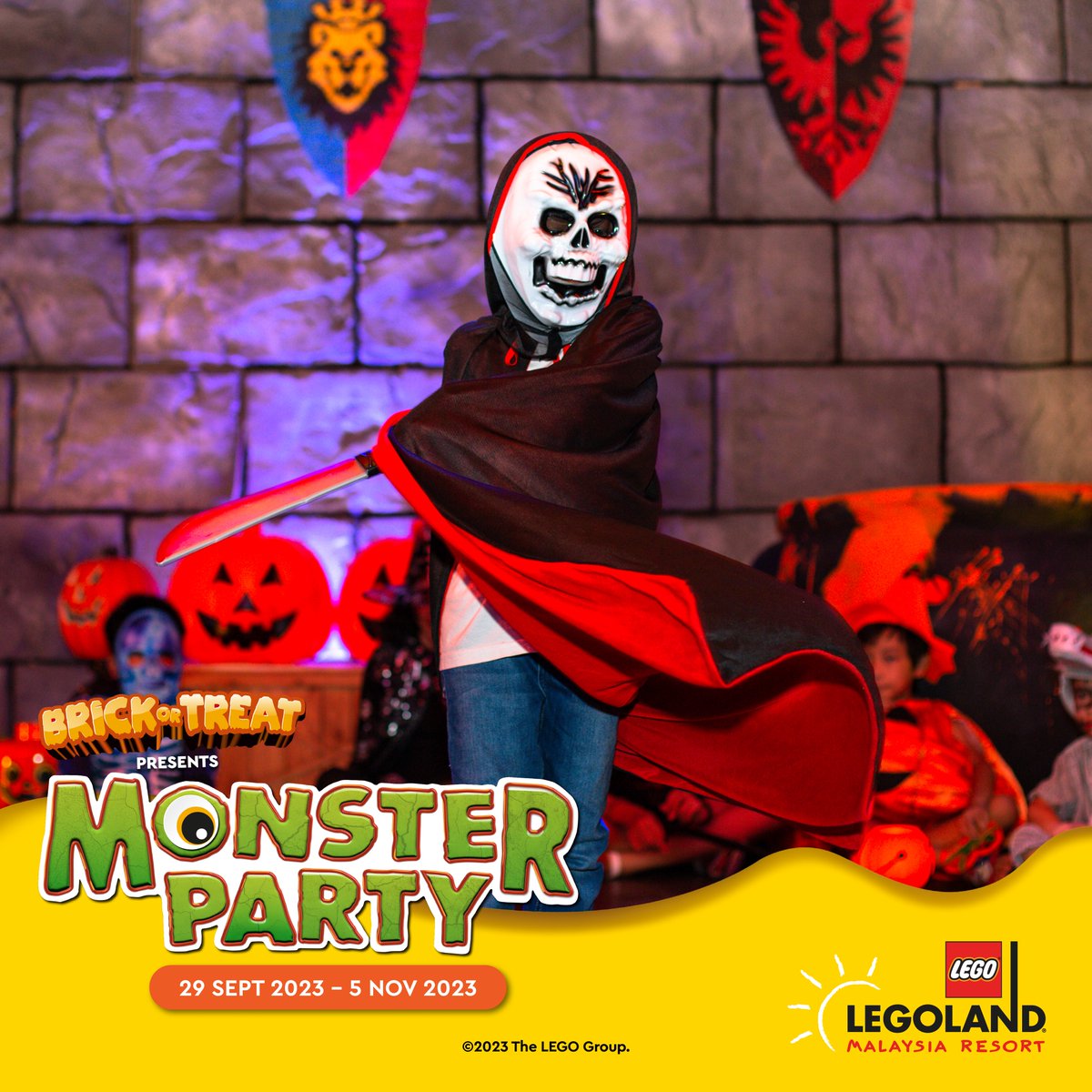 LEGOLAND_MY's tweet image. 👻🎃 Join us for spook-tacular epic costume contests 7pm on Friday &amp;amp; Saturday! Have a brickin' good time at LEGOLAND Malaysia Resort's Halloween Monster Party! 🎉🧟‍♂️ 🍭🕷️ 🕸️👹 #HalloweenMonsterParty #LLMR #LLMRHalloween2023 
Explore the Event: legoland.com.my/explore/shows-…