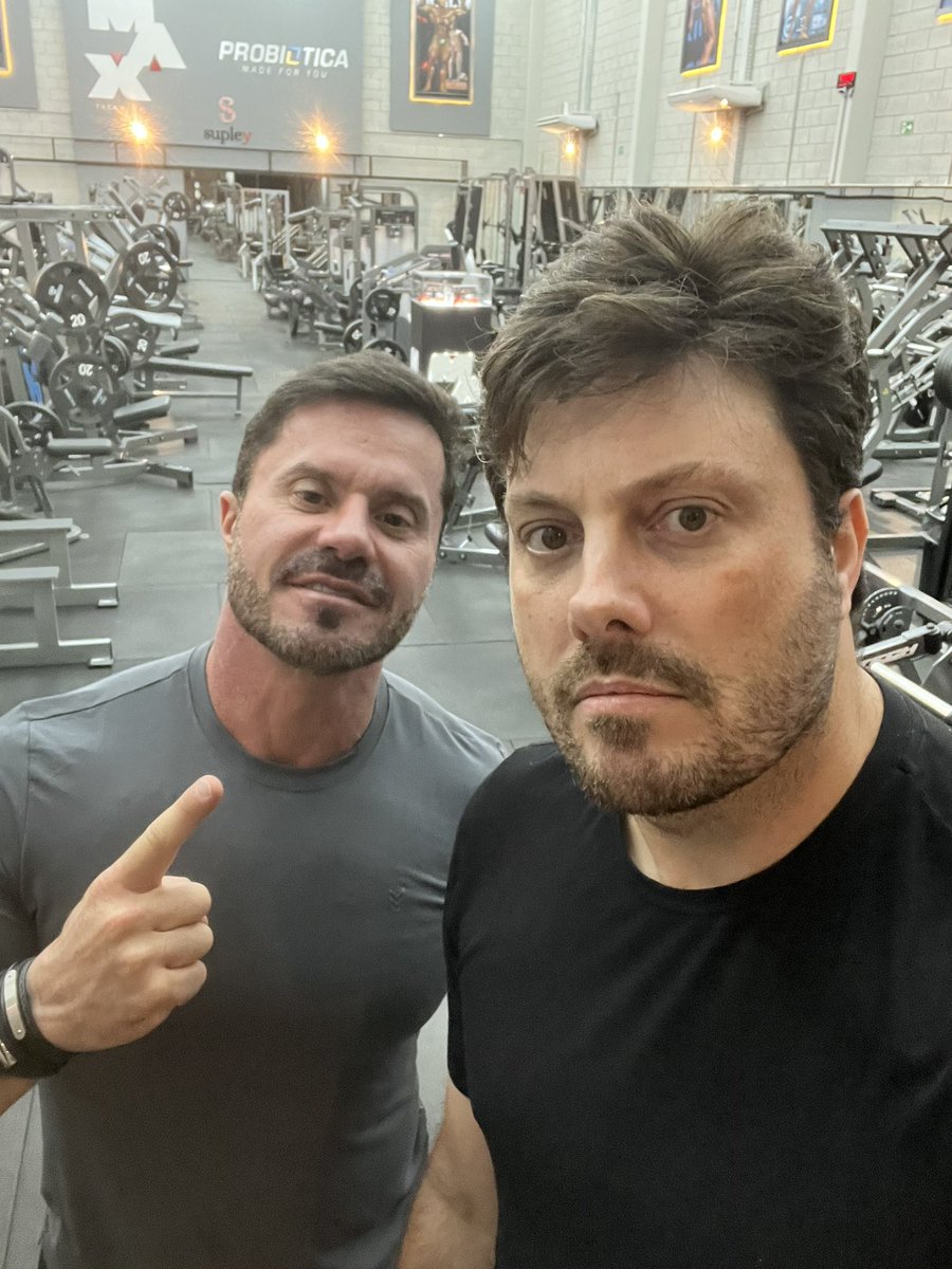 Danilo Gentili tweet media