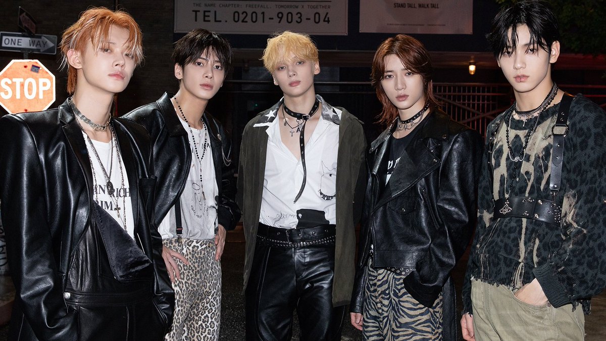TXTChartData's tweet photo. .@TXT_members' "Chasing That Feeling" becomes the most viewed MV by a 4th gen boygroup group in the first 24h on YouTube, surpassing their own "Sugar Rush Ride". https://t.co/MCaUU3uMbL