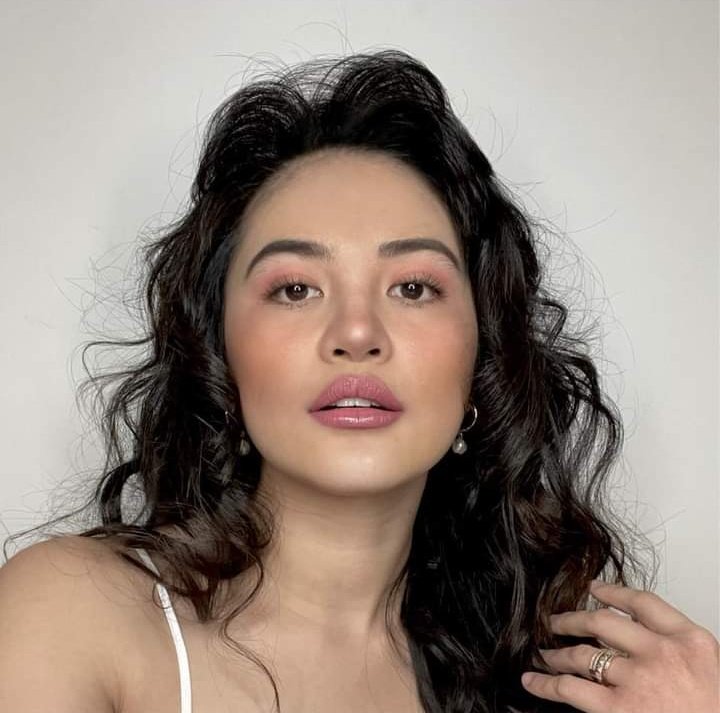 _chooboah's tweet photo. 📢 Voting ends in 37 days, 19 hours 📲

Visit  https://t.co/rdgNdKIDRS  and Vote for Julie!🙏❤ as Favorite Singer Of The Year 2023

#JulieAnneSanJose #JulieVer #MyJaps #JULESQUAD #TeamLimitless https://t.co/Te1DiJwO2x