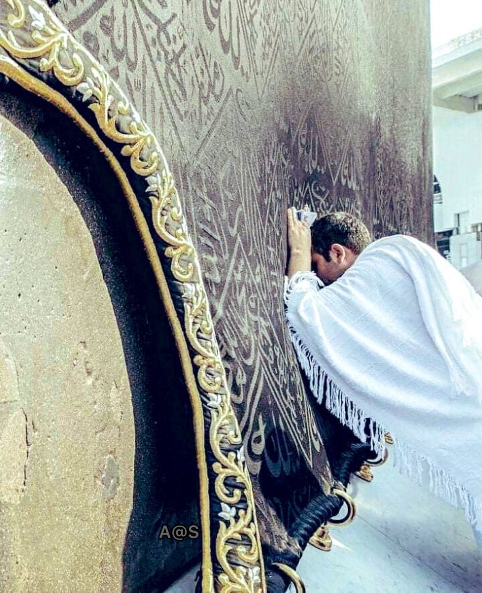 Imrankhan178891's tweet photo. صبر کرو کیونکہ اللّه صبر کرنے والوں کے ساتھ ہے🕋 https://t.co/BMVv2i1PHz