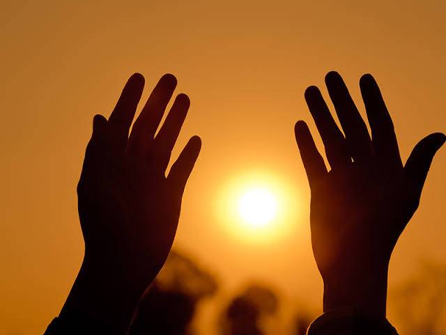 LET'S PRAY🙏
Dear God, As we find ourselves at the beginning of another day with a smile on our face, we give u the glory, praises &amp; honour unto u Oh Lord. We pray for ur endless blessings, free us from all forms of self-centeredness, dishonesty &amp; deception. In Jesus' name, AMEN