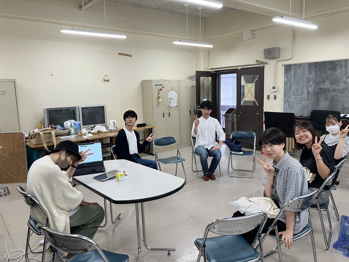 nswe28th's tweet photo. 初めまして！
10/1に第26回新潟県学生ウインドアンサンブルの代表会議が行われました。
練習日��調整をや、演奏する曲目、指揮者の決定などを行いました！

現在、例年より参加者が少ない状態なので、少しでも興味がある方はぜひブログの参加者募集のページや、このアカウントのDMから連絡お願いします https://t.co/5gWtNrdItP
