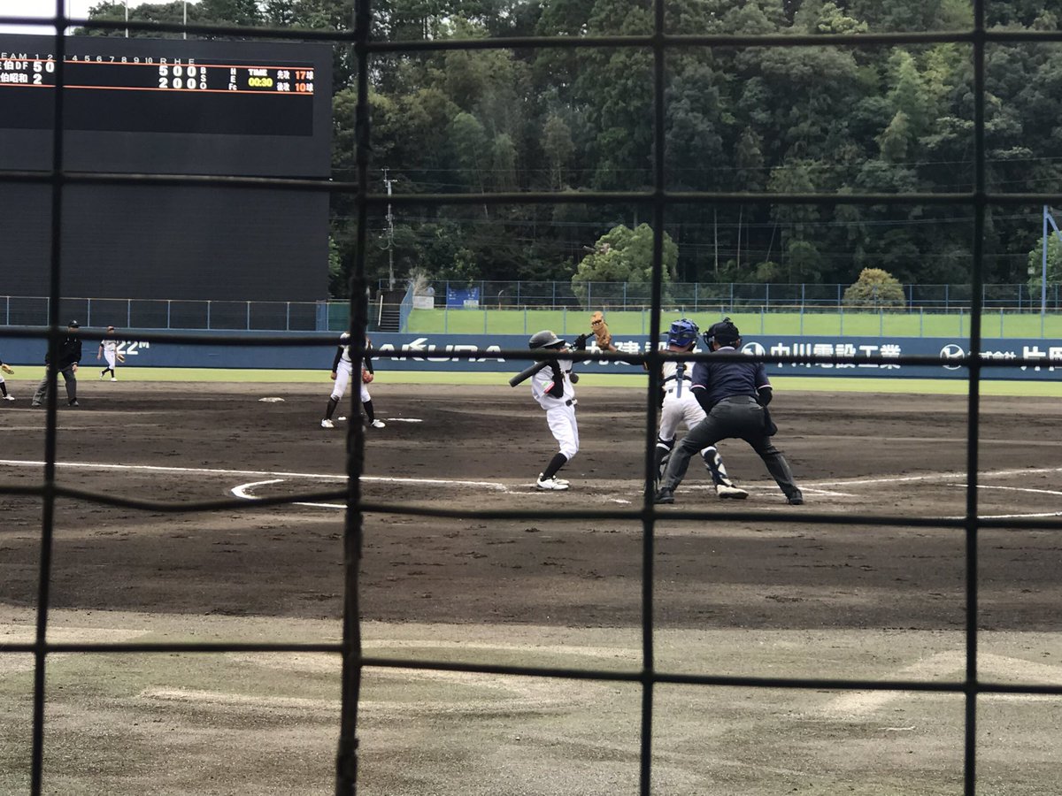 SS_BaseballPark's tweet photo. こんにちは😃
今日は第21回大分県新人学童軟式野球選手権大会⚾️佐伯支部予選が開催されています✨✨✨
今日は3試合となっています。
少し雨天の方が気になりますが💦
今の所開催中です♪
来週の21日はパートの決勝戦になっています。
今日もよろしくお願いします。

＃佐伯中央病院スタジアム🏟 https://t.co/XOKmn6M2Kc