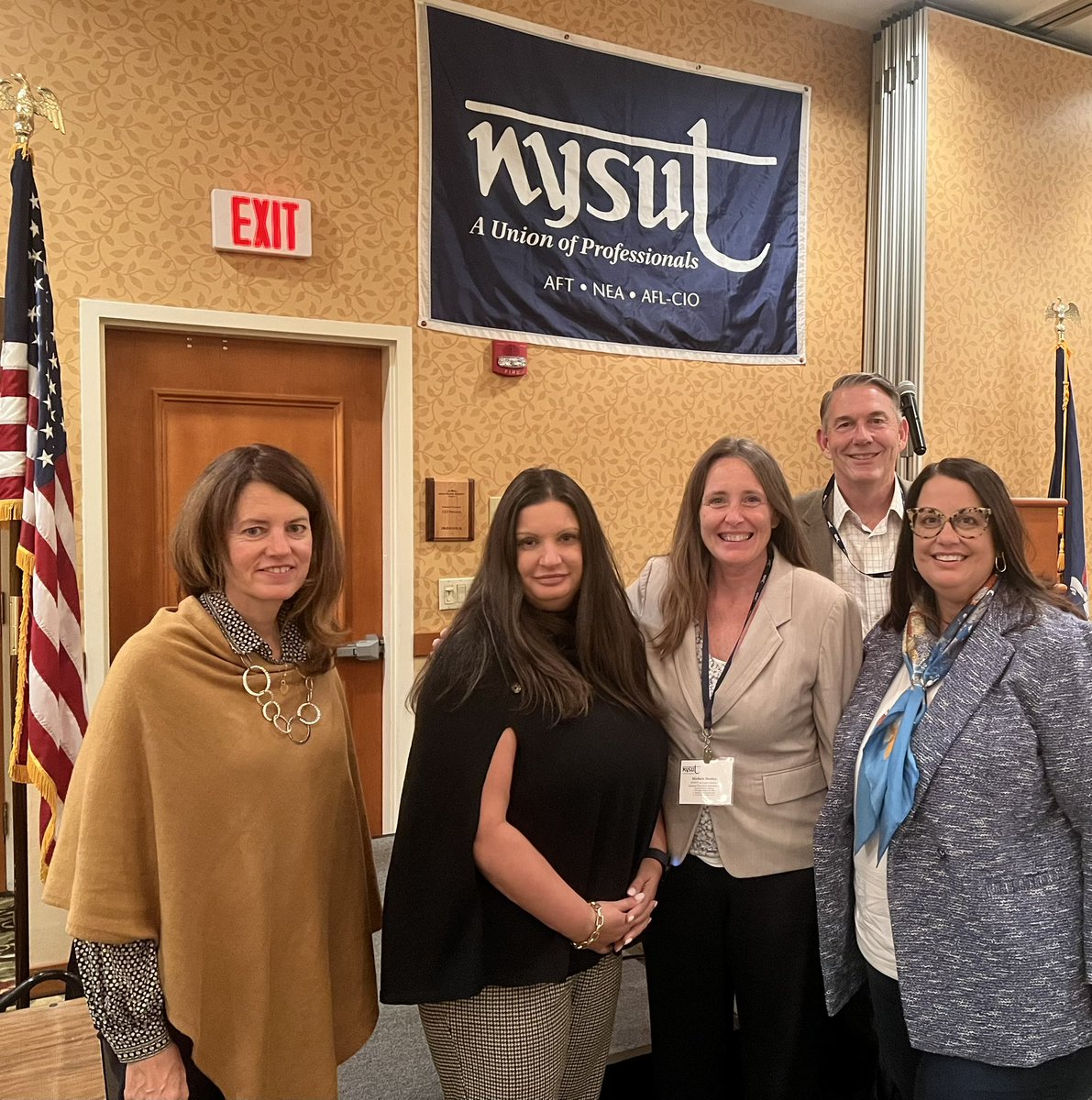 This is what leadership looks like.  So grateful to spend an evening with my <a href="/nysut/">NYSUT</a> siblings at the <a href="/NYSUTCDRO/">NYSUT CDRO</a> #LeadershipConference.  <a href="/JCiffone/">Jaime Ciffone</a> <a href="/MicheleBushey1/">Michele Bushey</a> <a href="/SchoharieTAPrez/">Natalie McKay</a> <a href="/jb803/">Juliet Benaquisto</a>