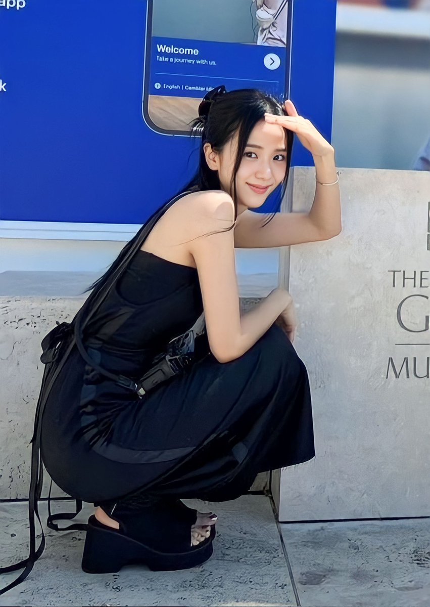 jisoo_indo's tweet photo. Kira-kira drama jisoo kapan di konfirmasi ya ??? Kira-kira kapan ya konten atau event Cartier ada?? Kira-kira kapan ya pengumuman tentang kontrak jisoo perpanjangan atau tidak ??? https://t.co/FrltoZKrhy