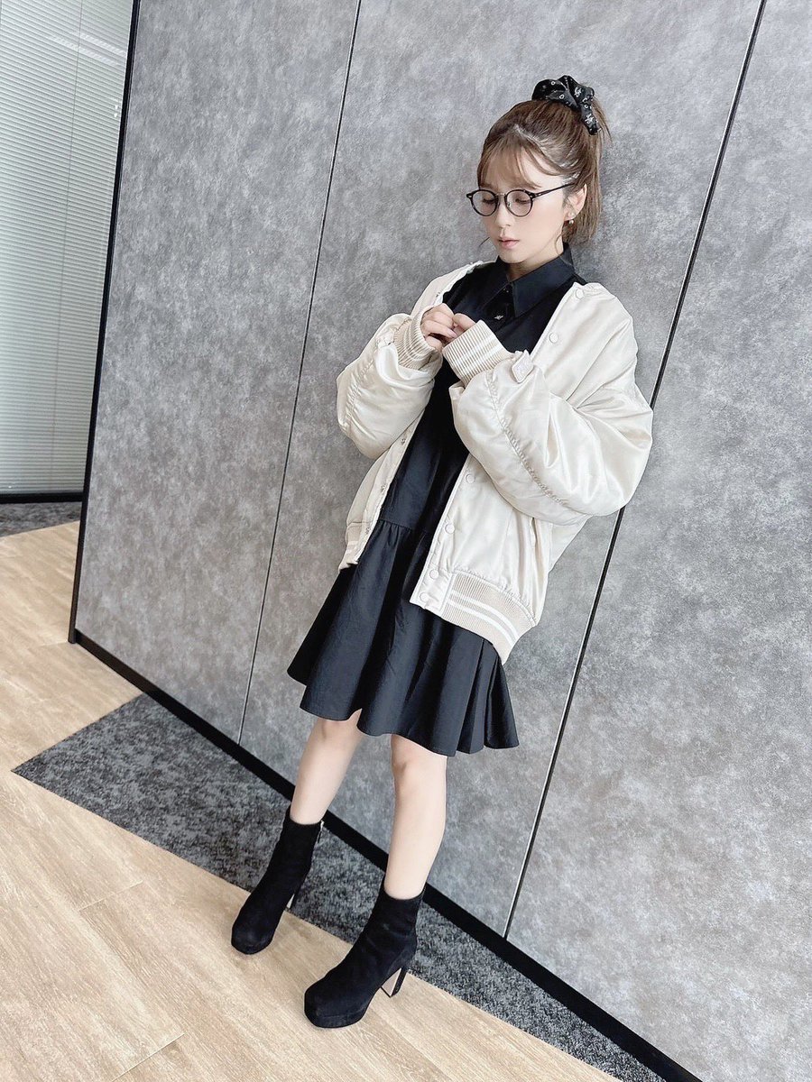 uno_uno_0716's tweet photo. 季節はすっかり秋だよね🍁
みんなは衣替えした～？👗 https://t.co/4hGCporOF7