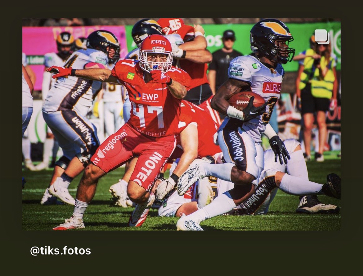 Justin Aaron (@justinaaronuh91) on Twitter photo After spending the past two seasons in Italy, the <a href="/DigInMules/">Muhlenberg Football</a> alum <a href="/curtiss_ryan/">Ryan Curtiss</a> joined the <a href="/PotsdamRoyals/">Potsdam Royals</a> in the <a href="/GFLinfo/">German Football League</a>
Curtiss and his Royals are set to play in the German Bowl against the @unicornsfootbal tomorrow morning at 11 am ET.
youtube.com/live/u7u11wC9j…
<a href="/D3FBHuddle/">In The (D3FB) Huddle</a> After spending the past two seasons in Italy, the <a href="/DigInMules/">Muhlenberg Football</a> alum <a href="/curtiss_ryan/">Ryan Curtiss</a> joined the <a href="/PotsdamRoyals/">Potsdam Royals</a> in the <a href="/GFLinfo/">German Football League</a>
Curtiss and his Royals are set to play in the German Bowl against the @unicornsfootbal tomorrow morning at 11 am ET.
youtube.com/live/u7u11wC9j…
<a href="/D3FBHuddle/">In The (D3FB) Huddle</a>
