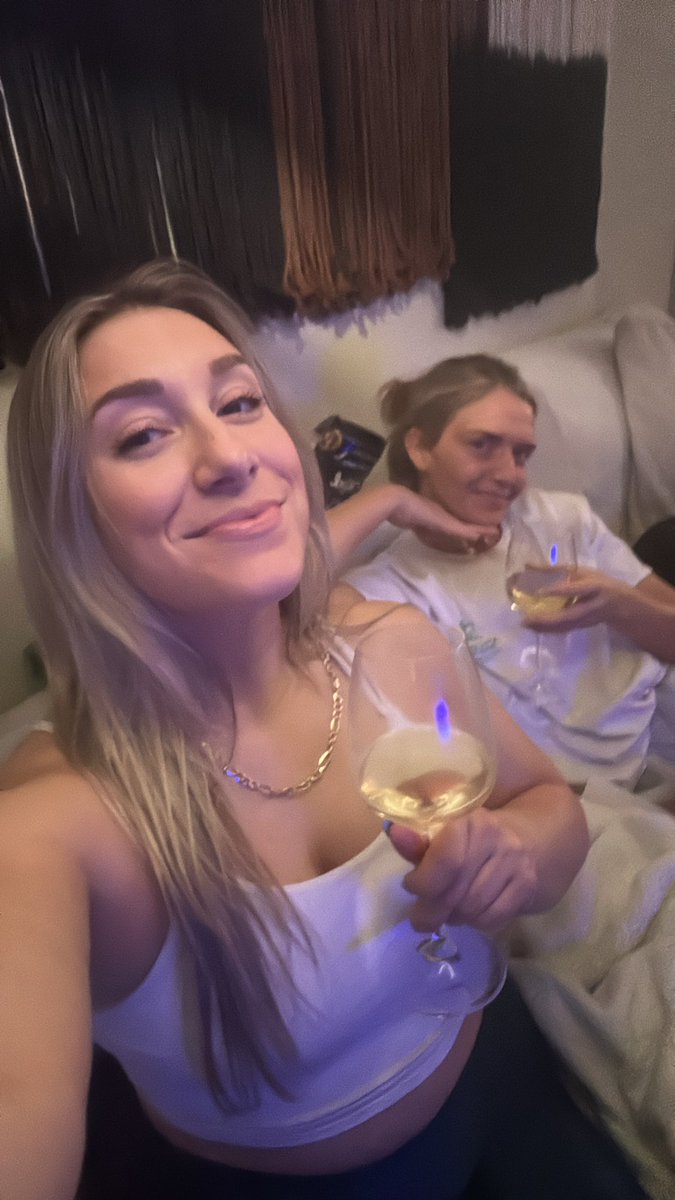 sarahhackwith's tweet photo. We waited like 2 months to live, laugh, love to @jtrain56’s Netflix special together - and tonight we finally made it happen!! https://t.co/CyHqjODoja