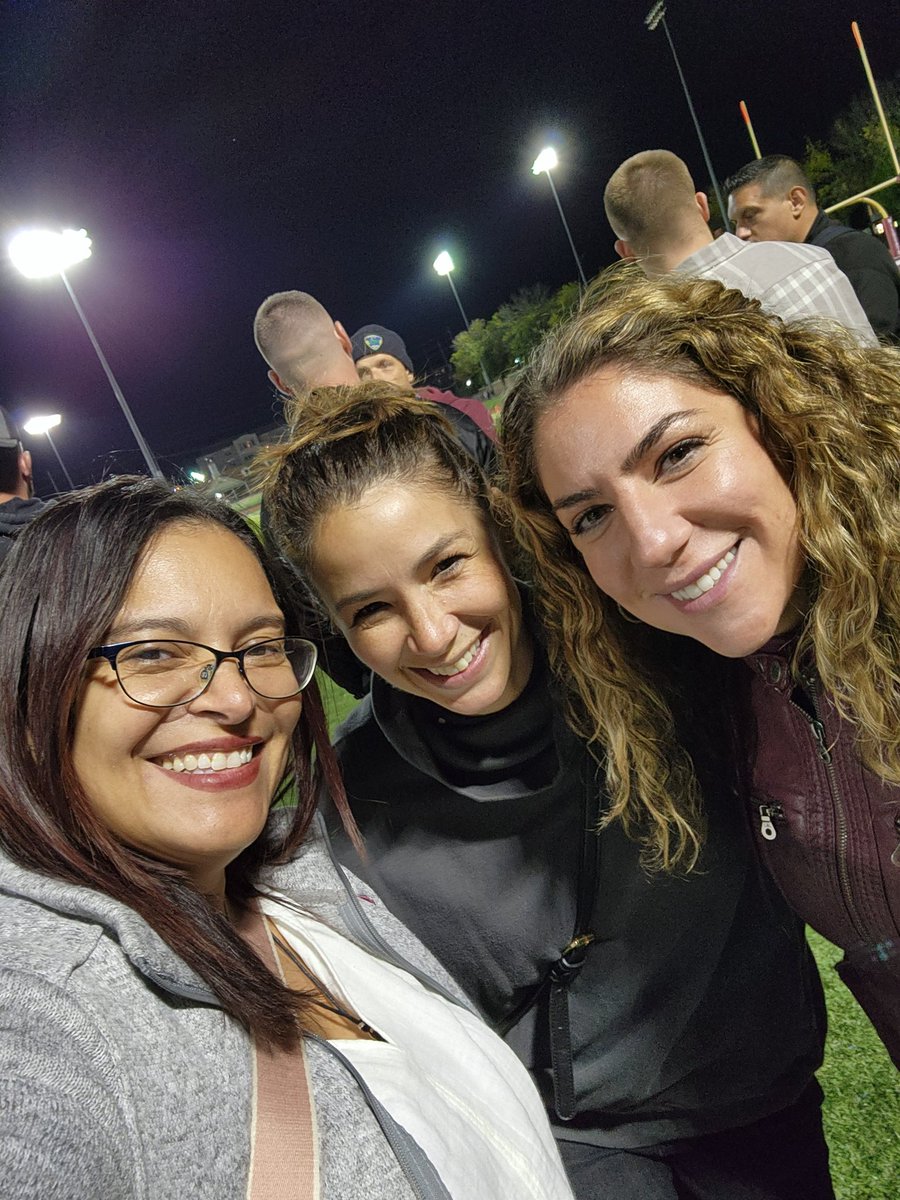 IsasMami1's tweet image. #BectonsBest enjoying Homecoming...