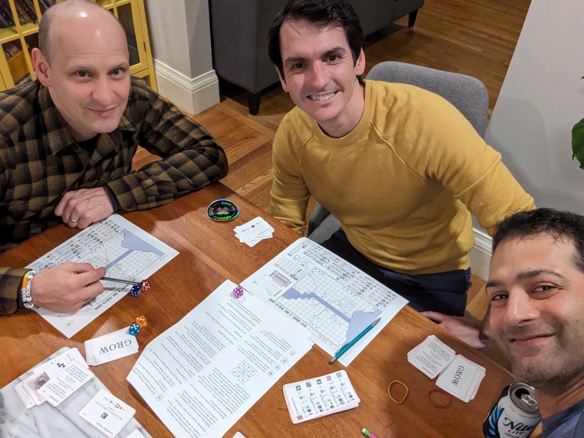 laxswamy's tweet image. Oh my you need to play this game by the designer of @PharmageddonG AS SOON AS POSSIBLE. Build a prosperous town, but as you do, increase your risk of five different classes of plagues. No prior knowledge required but you FEEL the epi at play! #epitwitter #medtwitter
