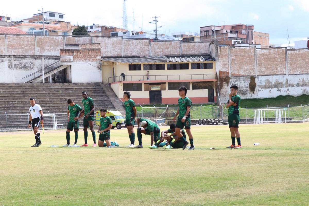 CarrancoMao's tweet photo. #playoffs 🔜 8vos de final #ascensoecuador #rumboaprimera @ecuabetoficial 

@04DunamisFC 0-0 (4-3 penales) @CASoficial_ec 

LOS GANADORES NUNCA SE RINDEN Y LOS QUE ABANDONAN NUNCA SE GANAN 🇲🇱🔥 https://t.co/hY8wzZHVRg