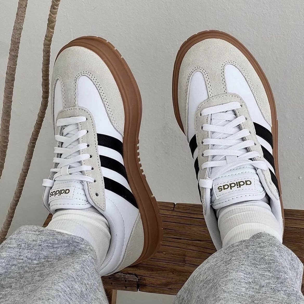 Pre_wish's tweet image. 〰️✨ กลับมาแล้ววว #adidas 〰️☁️🤍 GRADAS ก็แทน Samba ได้อยู่พี่สาว สวยยย ราคาดีด้วย! 

Pre-order

🏷️price: 3290.-
〰️มัดจำได้
🛒line shopping available 
🩶วัดความยาวเท้าเป็น Cm

#พรีเกาหลี #พรีออเดอร์เกาหลี #addidas #addidasshoes