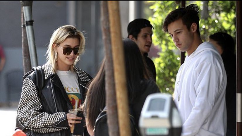 rhodesizzlr's tweet image. 