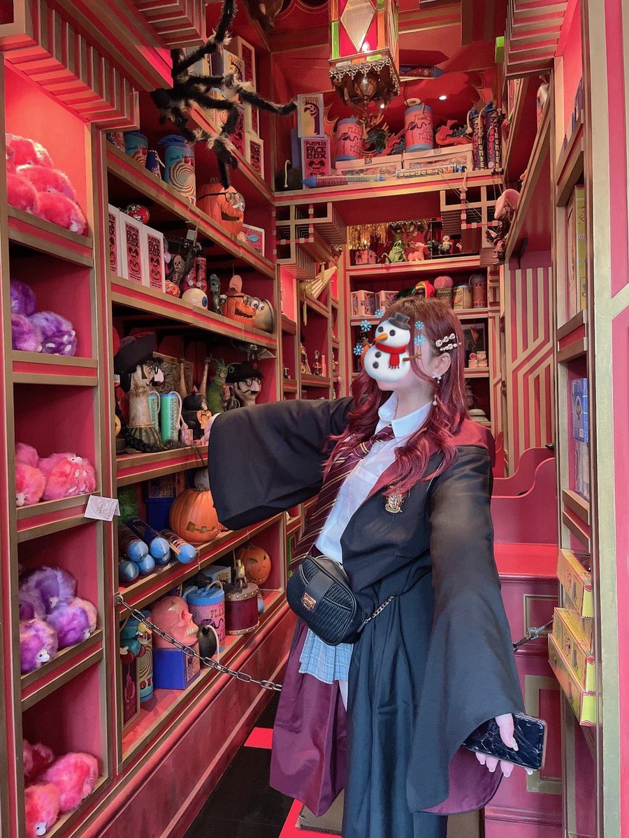 おはよう〜🌞
土曜日だね💓みんなは今日なにするの？？😊
ユニバ行きたいけどハロウィンシーズン人が多すぎてトイレもアトラクション並みに並ぶから、🎃終わるの待ってるww