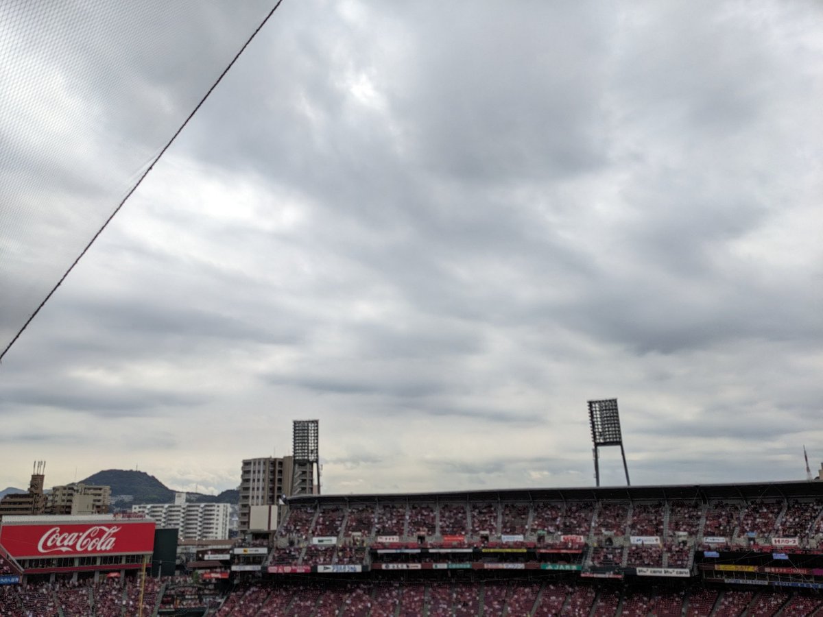 uepon46's tweet photo. 曇ってる。 https://t.co/yA9rdaqHMI