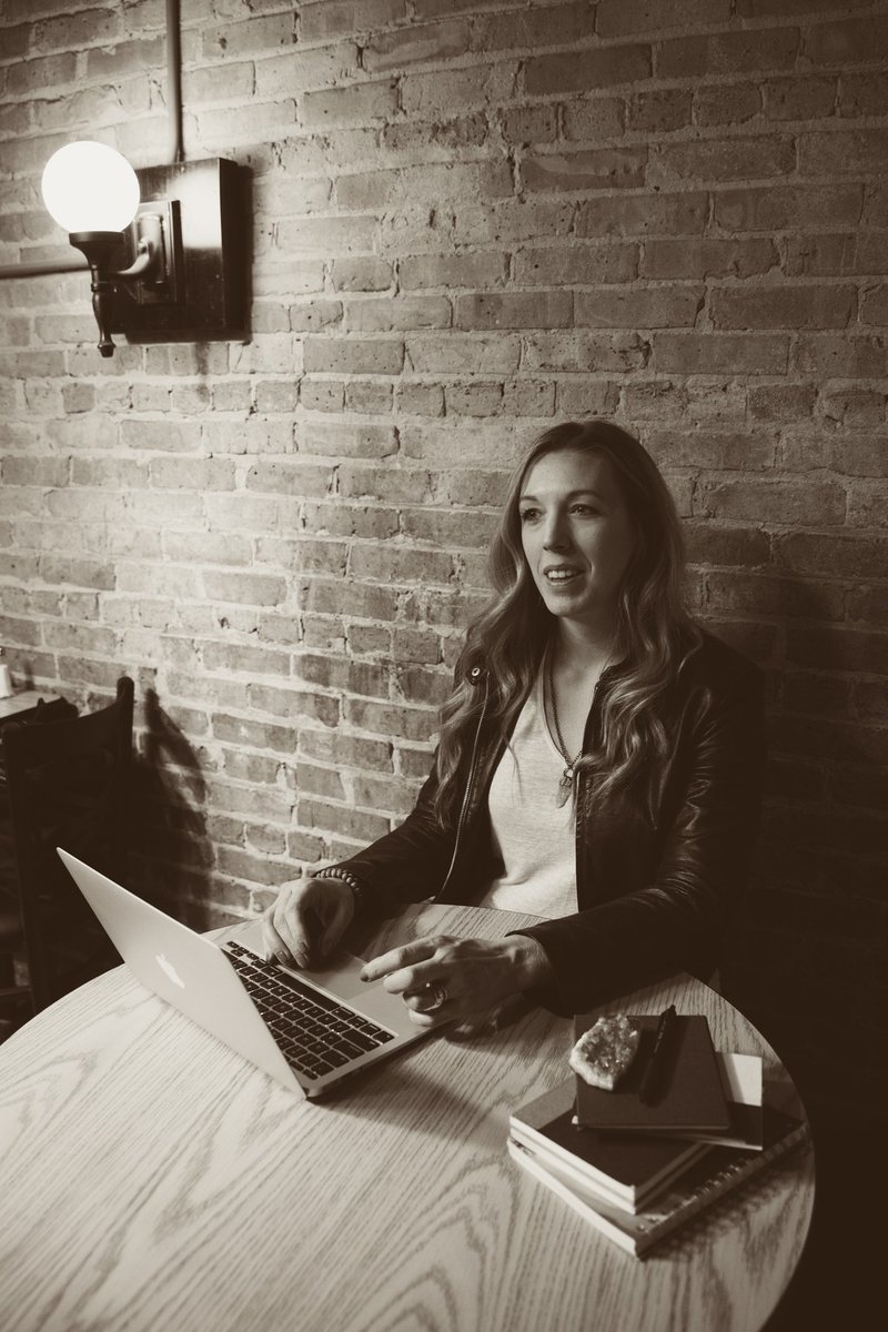 JacqFisch's tweet image. Do you remember the old days of blogging? THIS is just one of the reasons why I moved my blog and newsletter to Substack.

Read the full article: The Intuitive Writing School Blog Has a New Home
▸ lttr.ai/AIPwX

#substackwriter #SuccessfulSubstackWriter #blogger