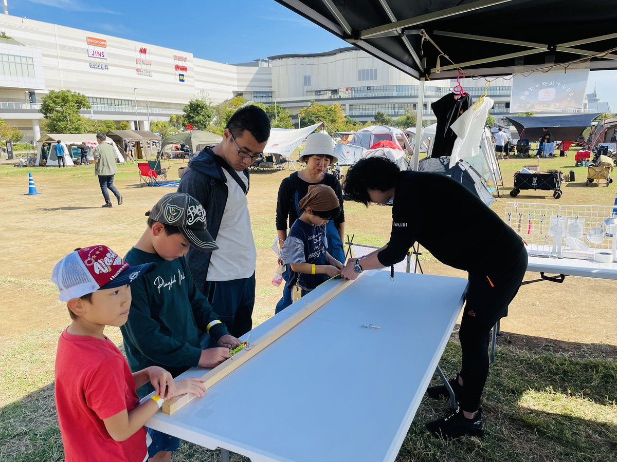 ta__ki__bi's tweet photo. TAKIBIメンバーもブースからイベントを盛り上げます!
#スマートキャンプ #smartcamp #TAKIBI #幕張新都心 #イオンモール https://t.co/knEEe3GJi4
