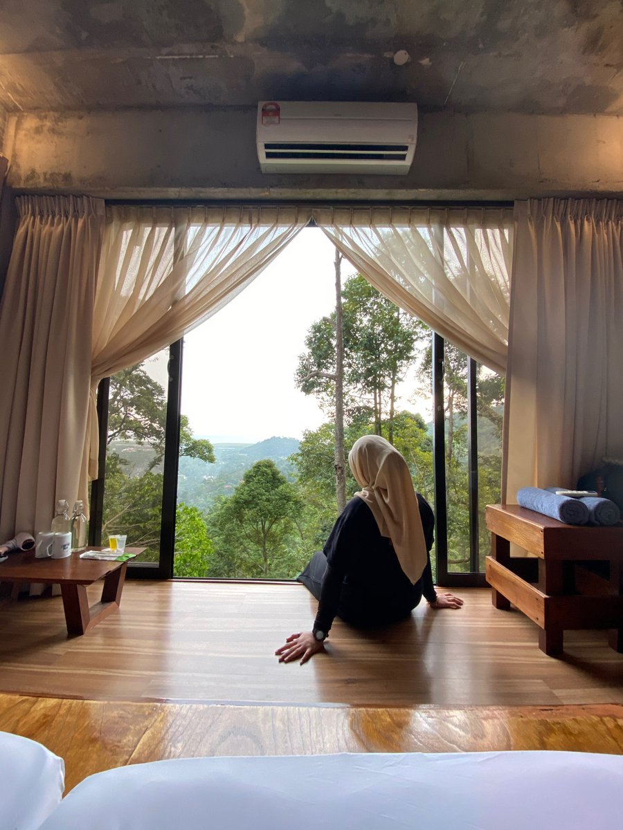 AinulNunanaa's tweet photo. I rasa kan dalam banyak-banyak tempat I pergi, Bao Sheng Durian Farm Penang ni antara tempat yg full of nature, calm environment with spectacular views. Sumber air guna air bukit. Sejuk! 

Rindu nak datang sini lagi, nak healing🍃 https://t.co/nGTDbtw0Tx