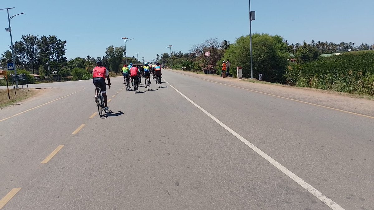 RorioElkana's tweet photo. #Cyclist @benhaggaio in the company of other #cyclists yesterday spend the day in #Musoma as they plan to visit #Butiama today. The tour comes will climax at the celebration of #Nyerere.
#HamasTerrorist
#Isarael
#HamasTerrorist
#LoveIsBlind
#ChasingThatFeeling https://t.co/i6tzogLdTo