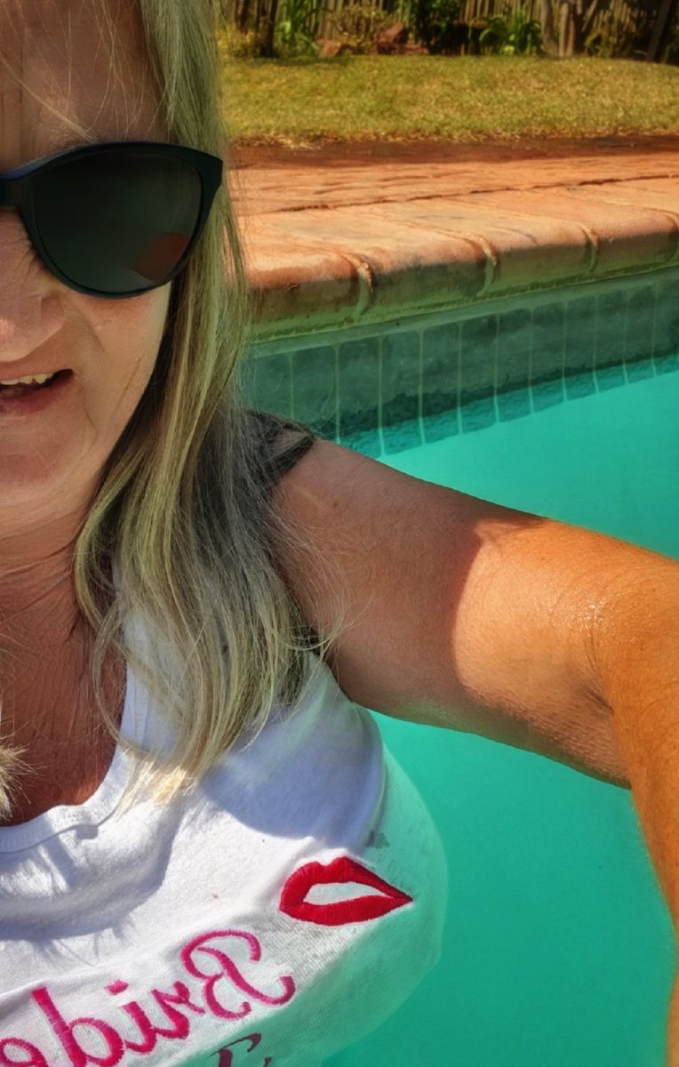 daphnesargent's tweet photo. #bosveld
#rooibok
#biltong
Another world exists far north of SA's financial hub
Limpopo serves the best freshly baked bread together with a holiday of note . . . https://t.co/JXT4SvrR2p