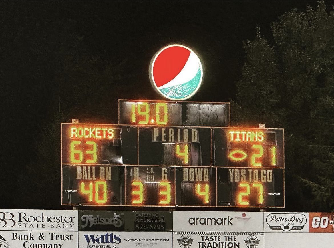 Shoutout to the Wood for lettin the men play past halftime👏🫶<a href="/BarstoolGWood/">Barstool Glenwood</a>