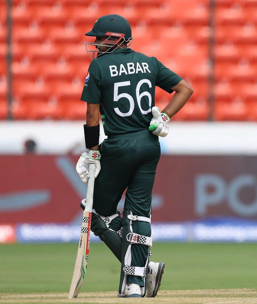 IsmailK06040776's tweet photo. Today king babar will score 100 take screenshot now 💯 https://t.co/GGMHlQ2XGs