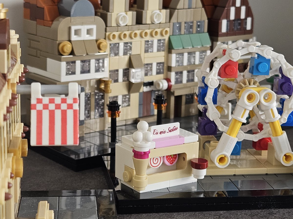 brickoman tweet media