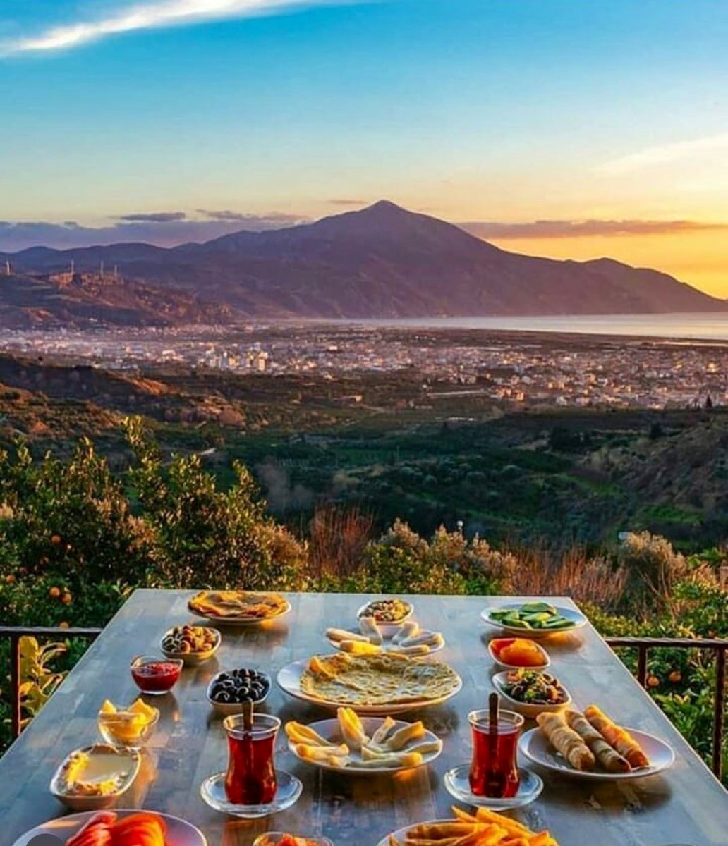 SamandagTV's tweet photo. 📍Vakıflı Köyü

Hatay'ın Samandağ İlçesi'ne bağlı Vakıflı Köyün ilçeye olan uzaklığı 3 kilometredir. Türkiye'nin etnik nüfusu Ermenilerden oluşan tek köyüdür.

#Hatay #Antakya #Samandağ https://t.co/ZSN47huSBh