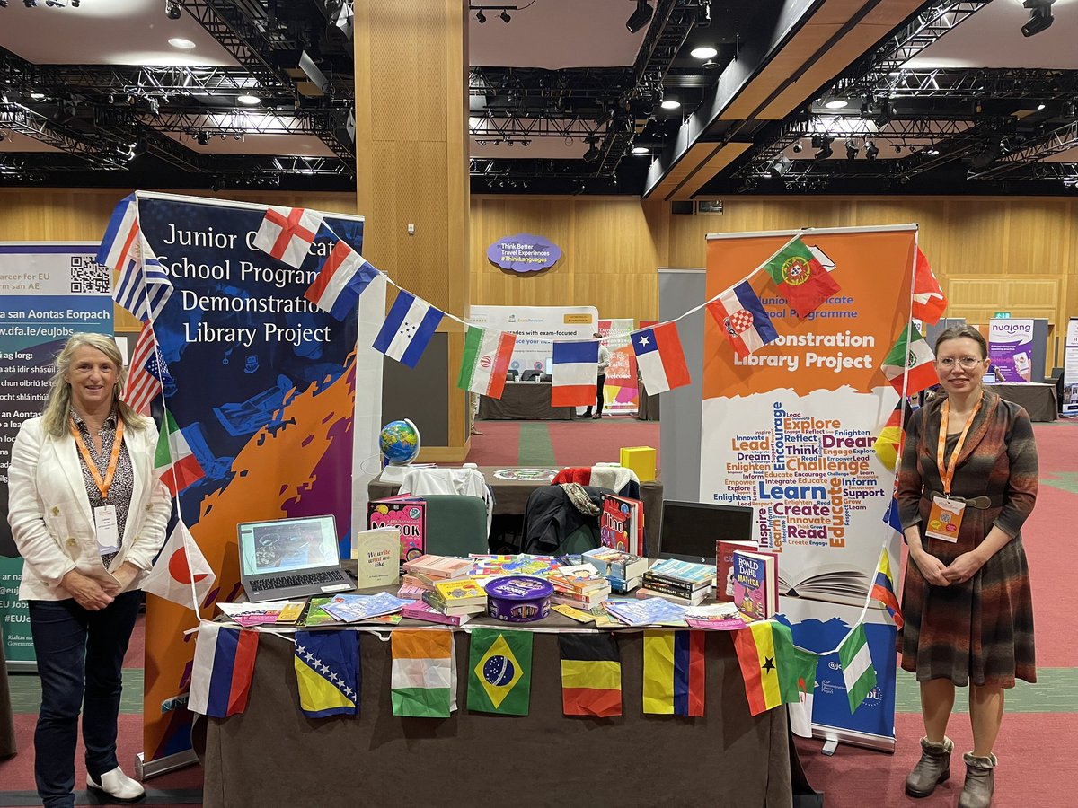 jcsplibraries's tweet photo. Senior @jcsplibraries librarian Kathleen &amp; @ColEoinLib librarian Teresa at our @jcsplibraries stand at Languages Connect Summit in @TheCCD today 
#LanguagesSummit #LanguagesConnect https://t.co/ReNpZz1LBA