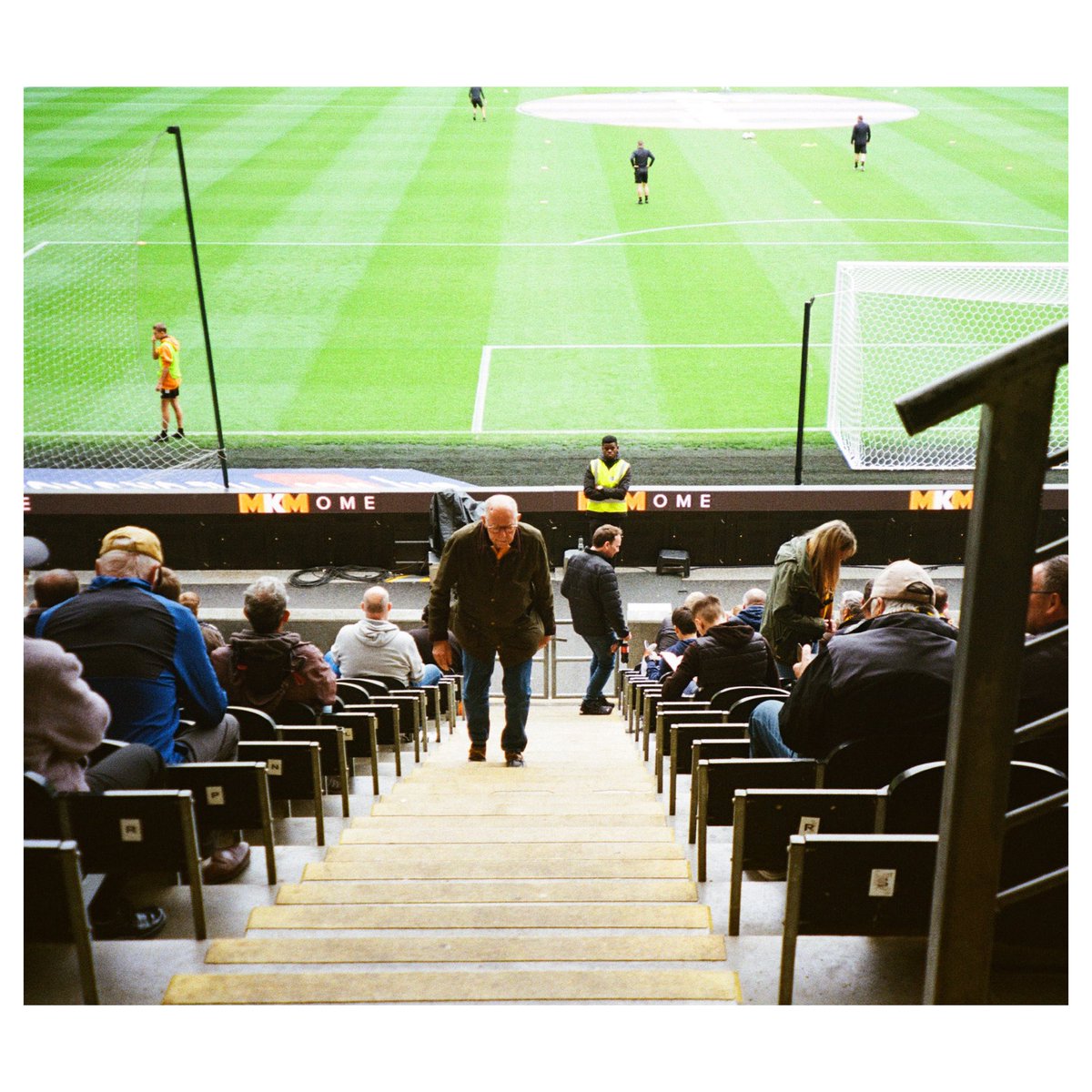 We’re giving away one of our Hull City On Film / Edition 1.0 photobooks.

To enter you’ll need to:

• Follow us
• RT this post

A winner will be announced on Thursday 19th October.

#HullCity #HullCityOnFilm #HCAFC #UTT #35mm #35mmFilm