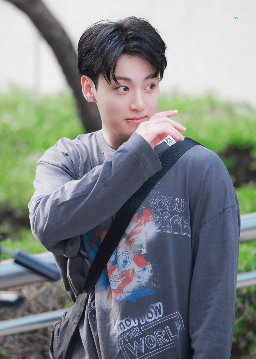 안녕.97 tweet media