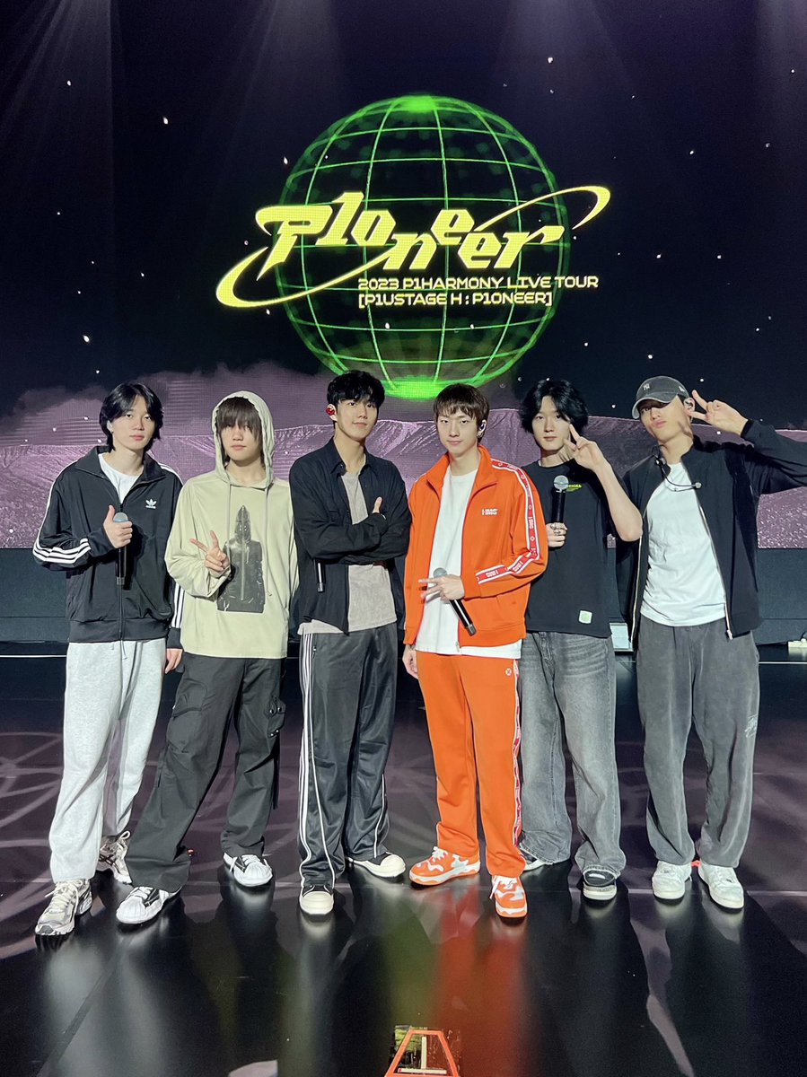 P1H_official tweet picture