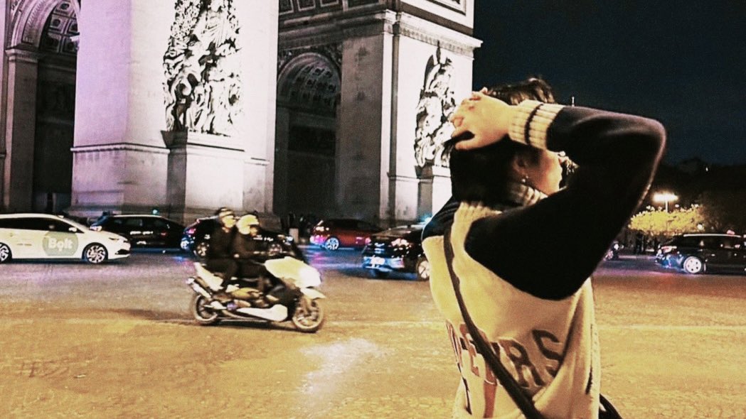 harutofilms_'s tweet photo. — haruto in paris 🇫🇷 https://t.co/bzbl7BCi3J