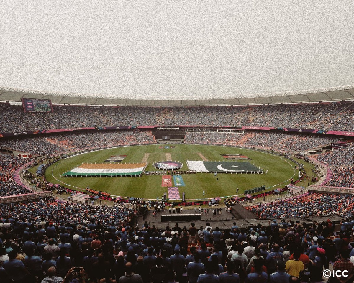 1.3 Billion Dreams and 130,000 whistles in attendance! 🥳🇮🇳

#Whistle4Blue