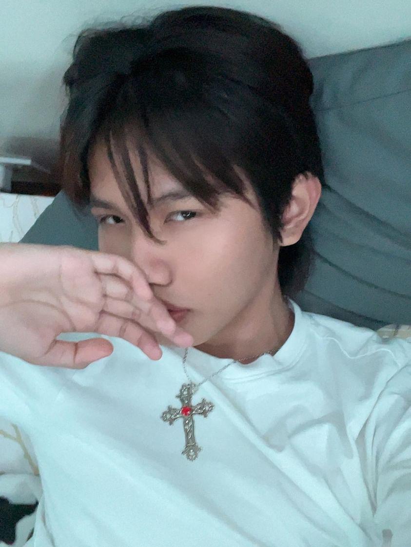 yejikittyy's tweet photo. hi guys am back HAHAHAHAHA https://t.co/BVnWnMEJ6b